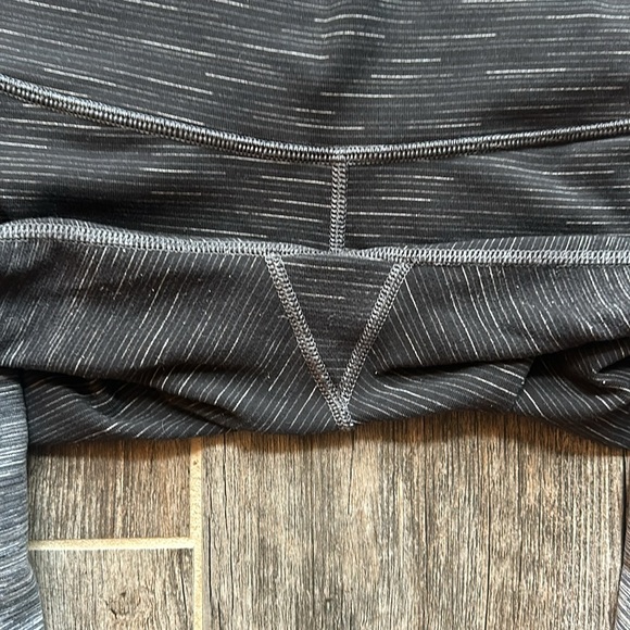 Lululemon Wunder Under Ombré leggings size 6 - Picture 9 of 9